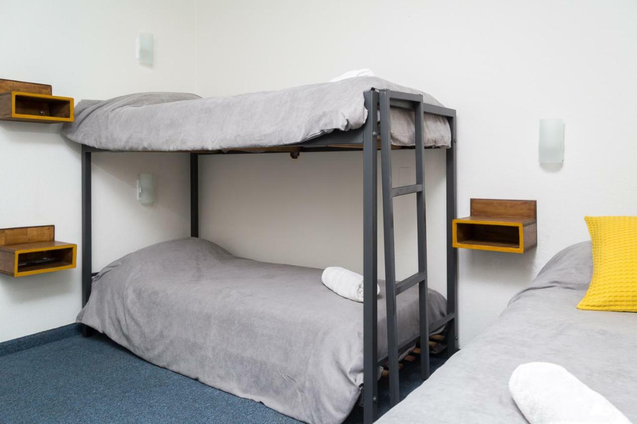 Hostel Los Troncos Сан Карлос де Барилоче Екстериор снимка