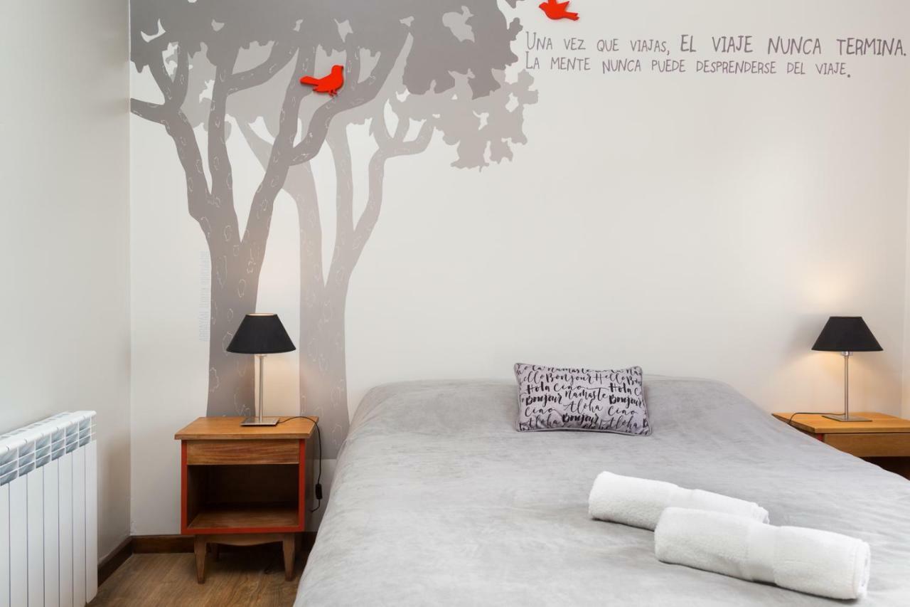 Hostel Los Troncos Сан Карлос де Барилоче Екстериор снимка