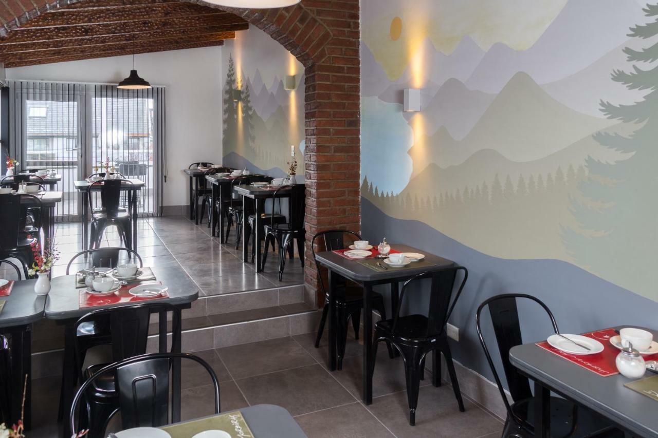 Hostel Los Troncos Сан Карлос де Барилоче Екстериор снимка